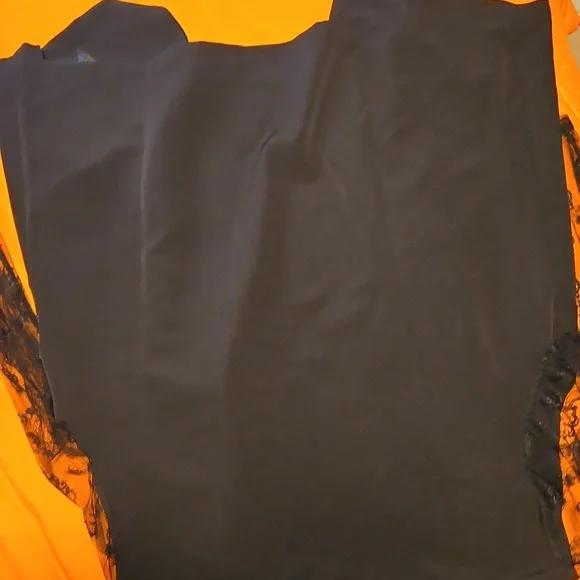 Elegant Black Lace Sleeve Women's Jacket - Picture 2 of 3